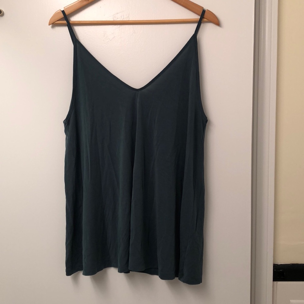 Blue-green glared tank top